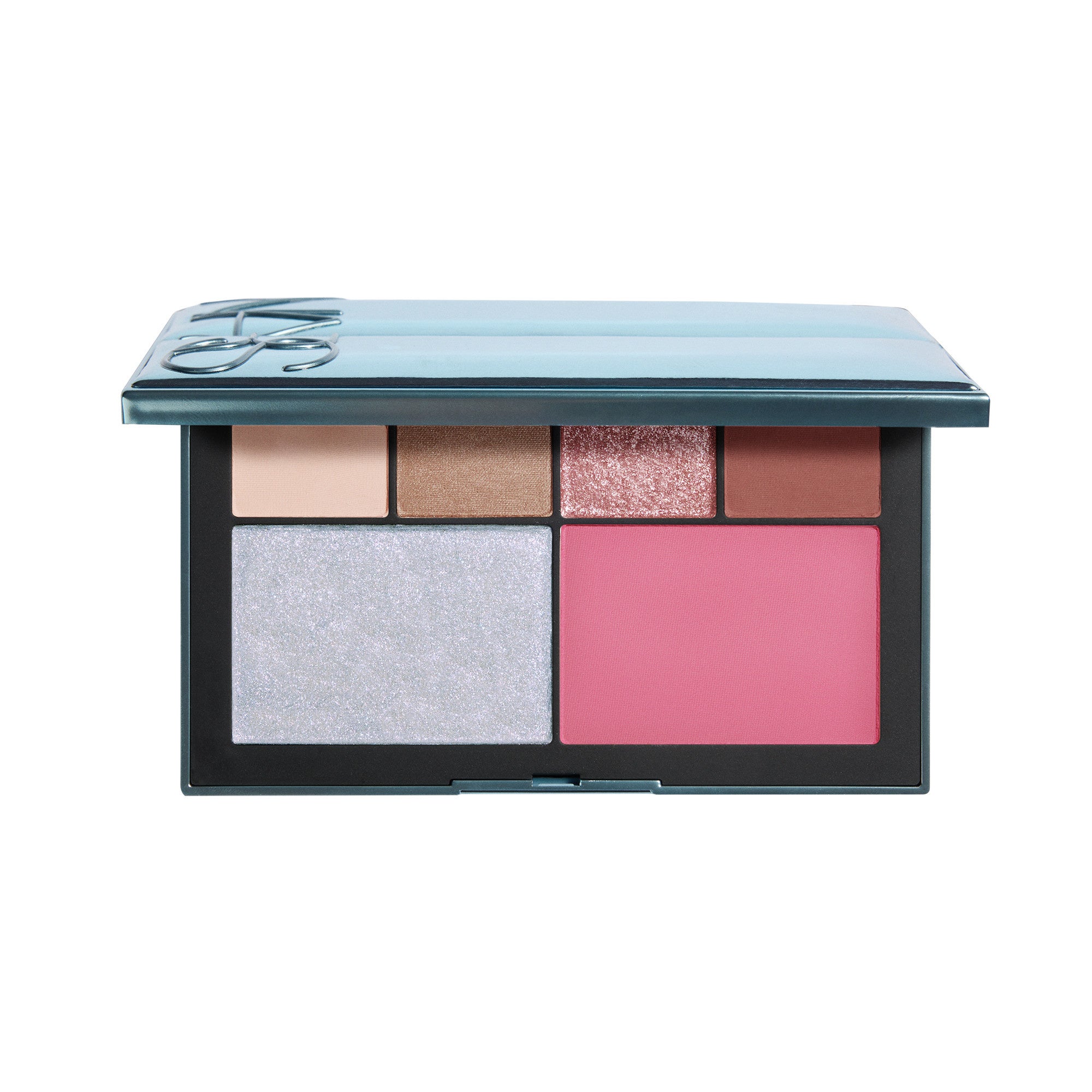 Open ice-blue NARS Aspen Highlands palette with four eyeshadows above an iridescent pale blue highlighter and pink blush, on white.